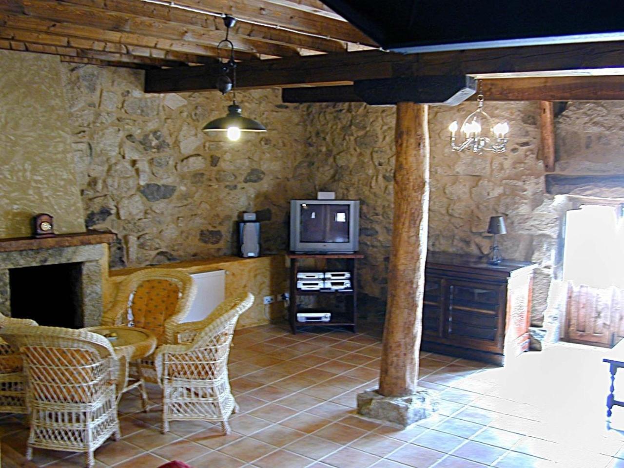 Casa Rural La Tablilla Y La Terraza Navalperal de Tormes Exterior foto